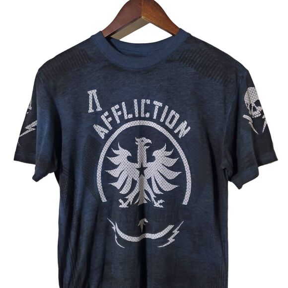 Affliction Shirt Size S Blue Hydrocore Performance Skull Graphic Made USA Mens - Picture 2 of 8